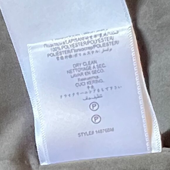 Gorgeous BCBGMAXAZRIA Women's Charcoal Gray Faux Fur Hooded Coat/Jacket, Size M - Picture 10 of 15